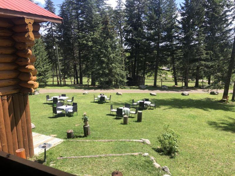 Bridge Lake Beaver Guest Ranch מראה חיצוני תמונה