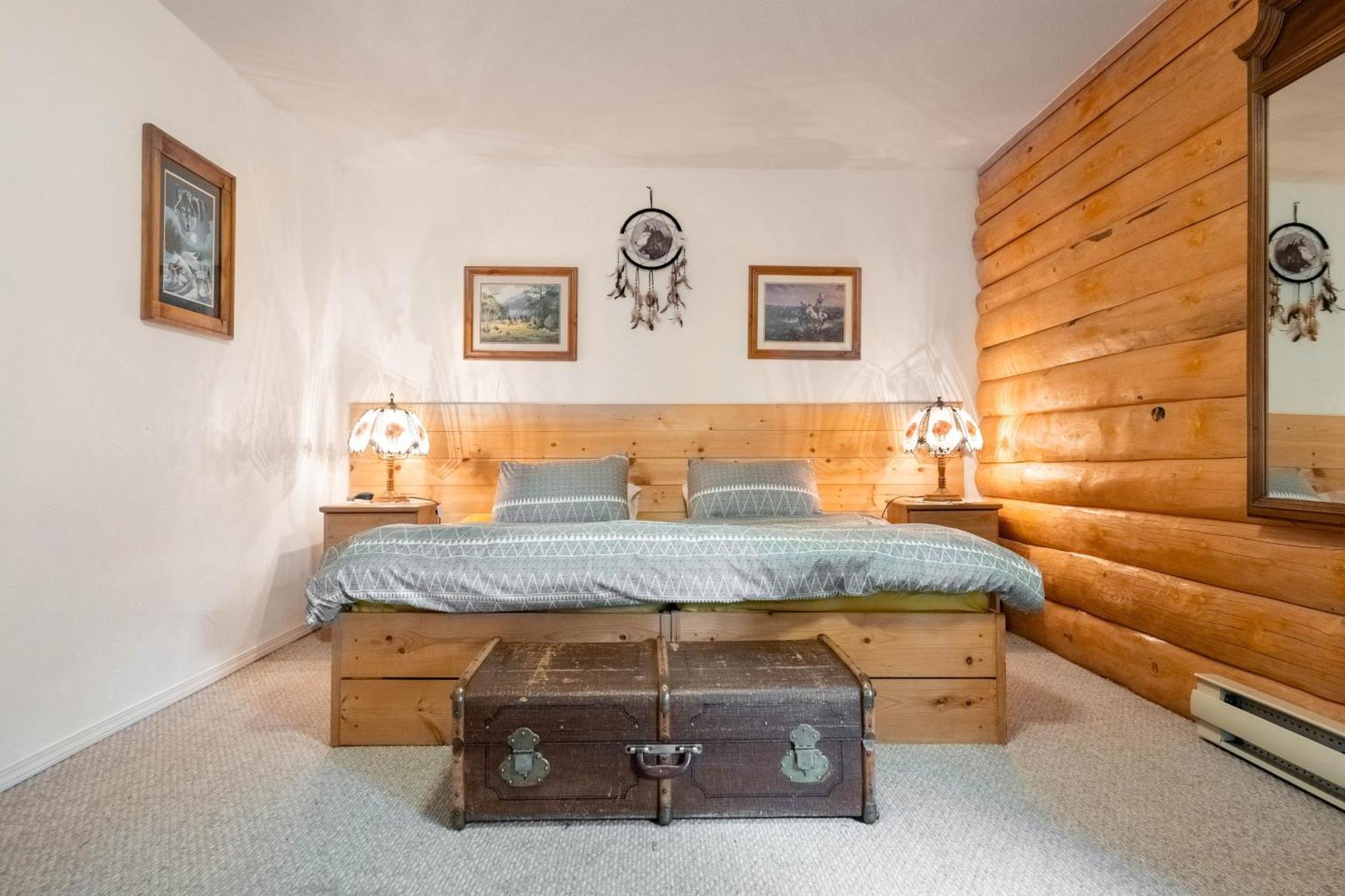 Bridge Lake Beaver Guest Ranch מראה חיצוני תמונה