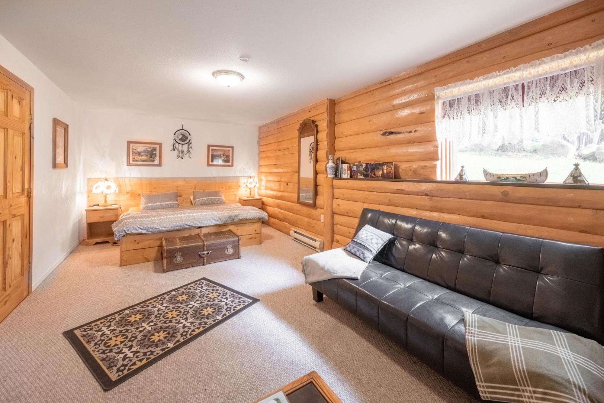 Bridge Lake Beaver Guest Ranch מראה חיצוני תמונה