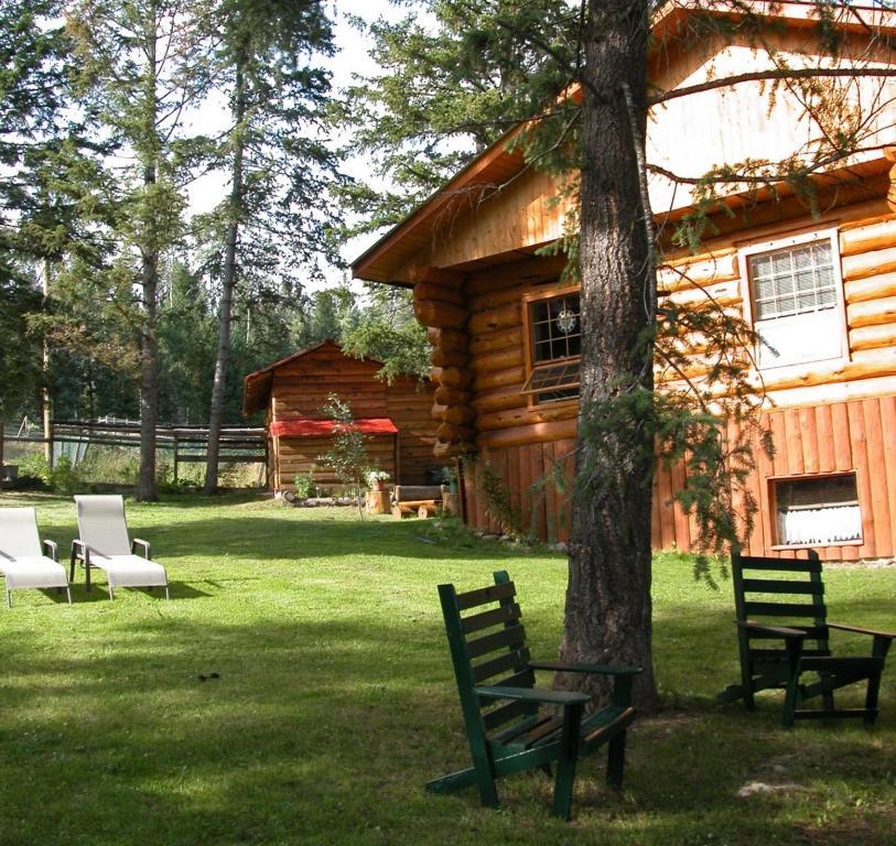 Bridge Lake Beaver Guest Ranch מראה חיצוני תמונה